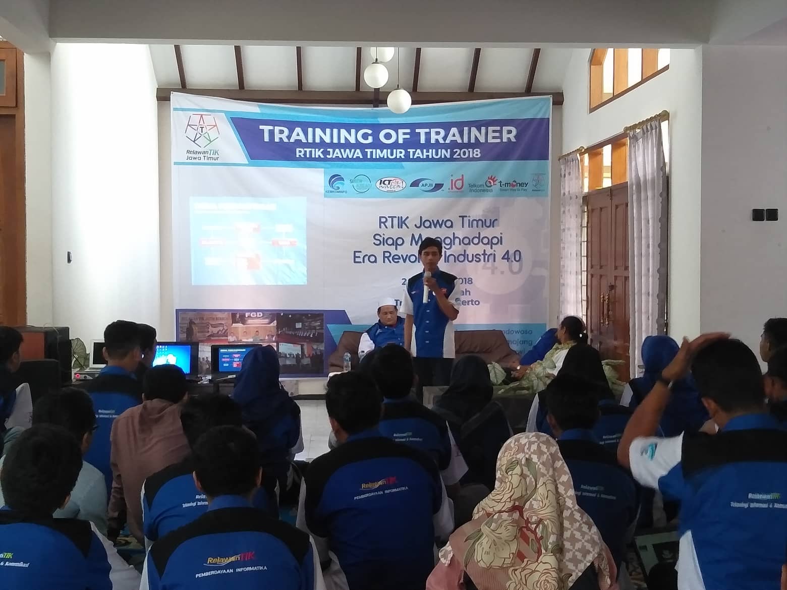 Tingkatkan Perkembangan Literasi Digital, Terselenggara TOT RTIK Jatim 2018